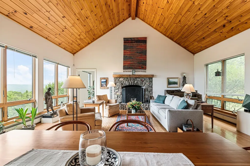 288 Kearsarge Mountain Road Wilmot NH 03287