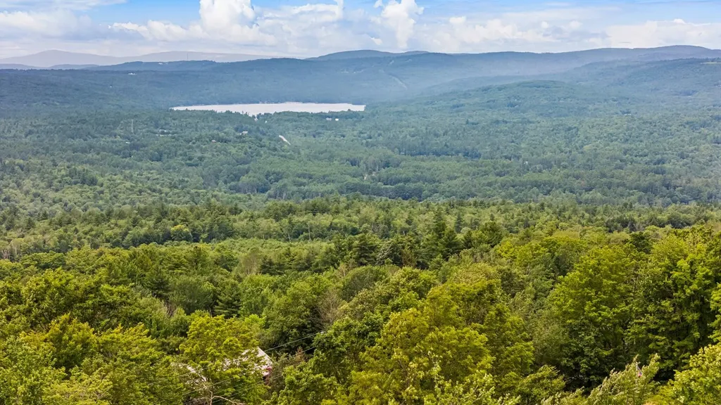 288 Kearsarge Mountain Road Wilmot NH 03287
