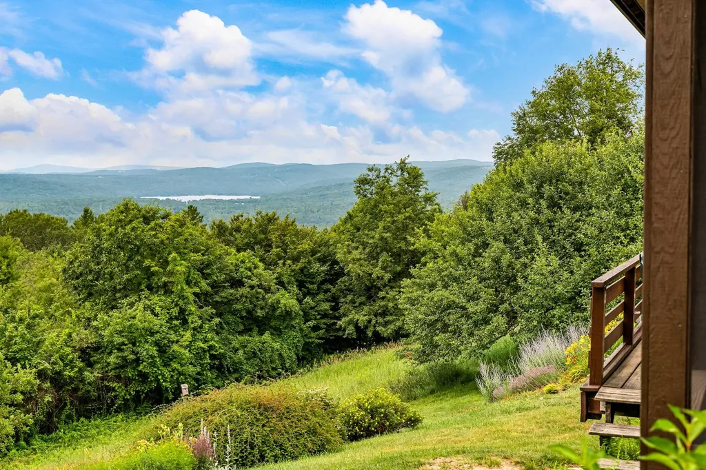 288 Kearsarge Mountain Road Wilmot NH 03287
