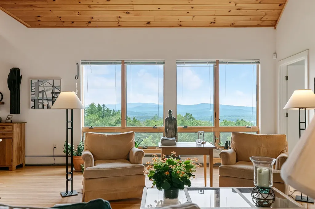 288 Kearsarge Mountain Road Wilmot NH 03287