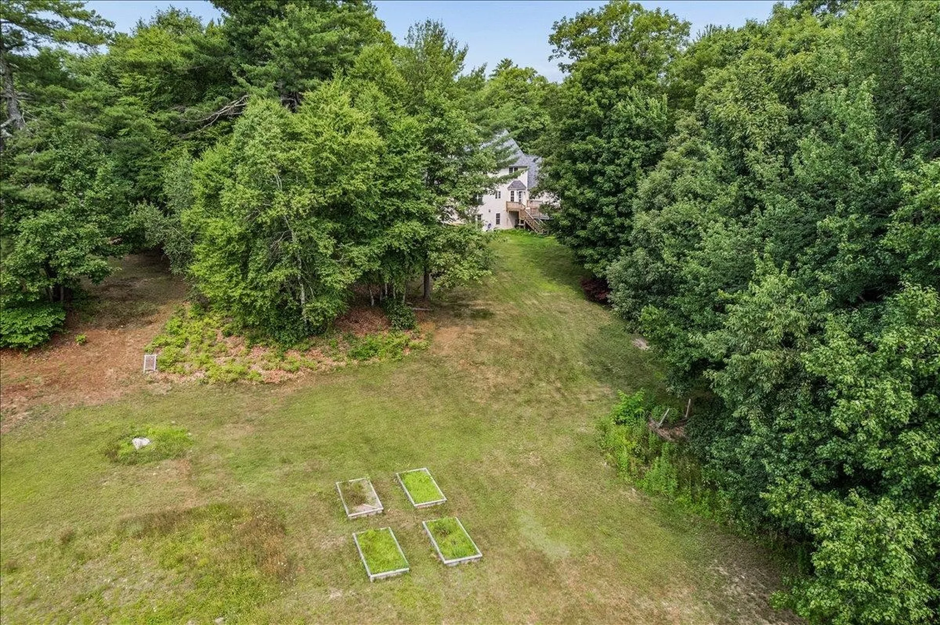 11 Hedman Lane Temple NH 03084