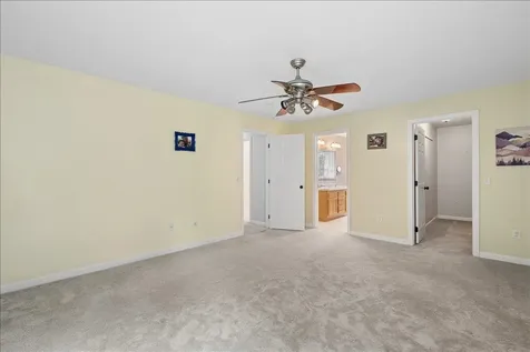 11 Hedman Lane Temple NH 03084