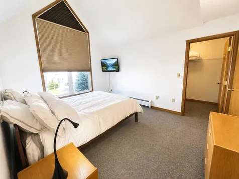 4 Sportscenter Village Way Dover VT 05356