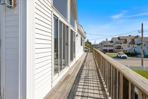 1 Twelfth Street Hampton NH 03842