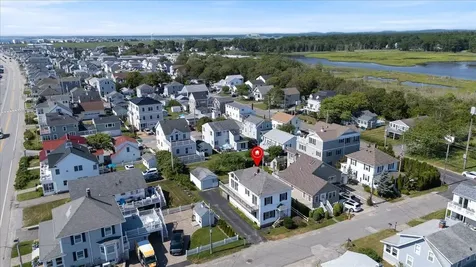 1 Twelfth Street Hampton NH 03842