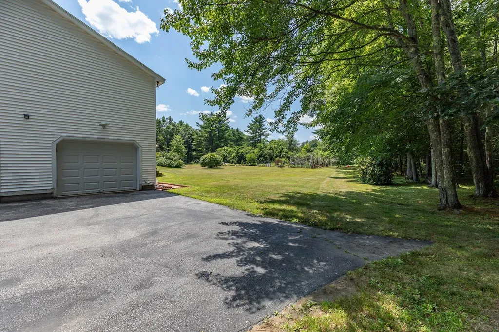 35 Shaker Road Concord NH 03301