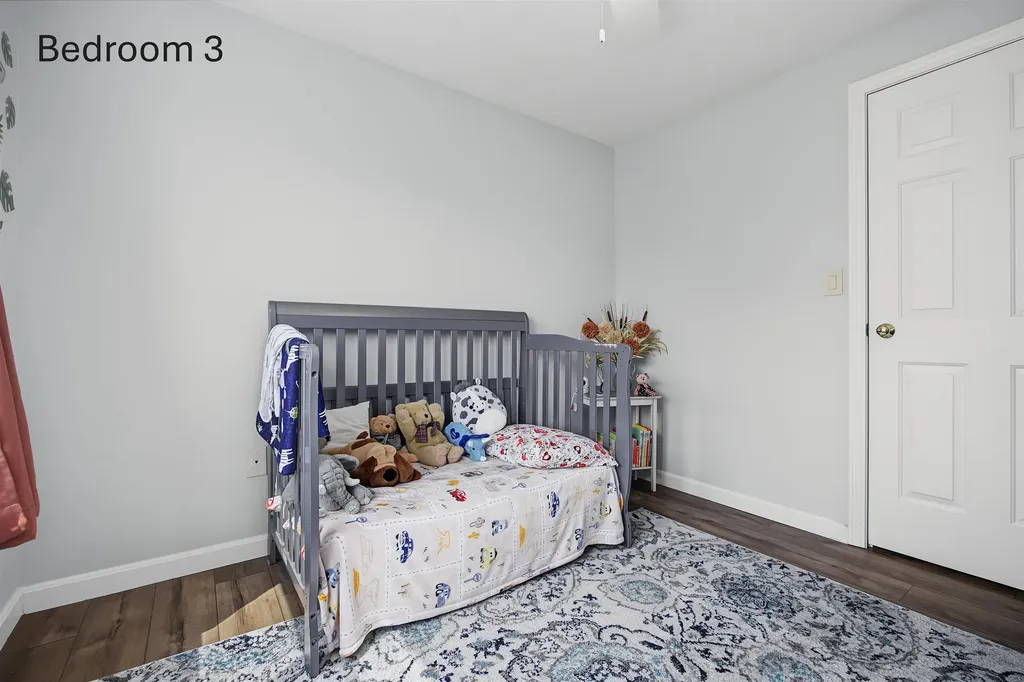 13 Brandy Circle Litchfield NH 03052