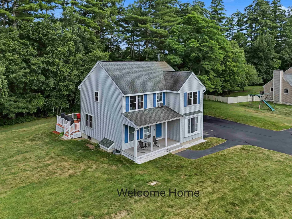13 Brandy Circle Litchfield NH 03052