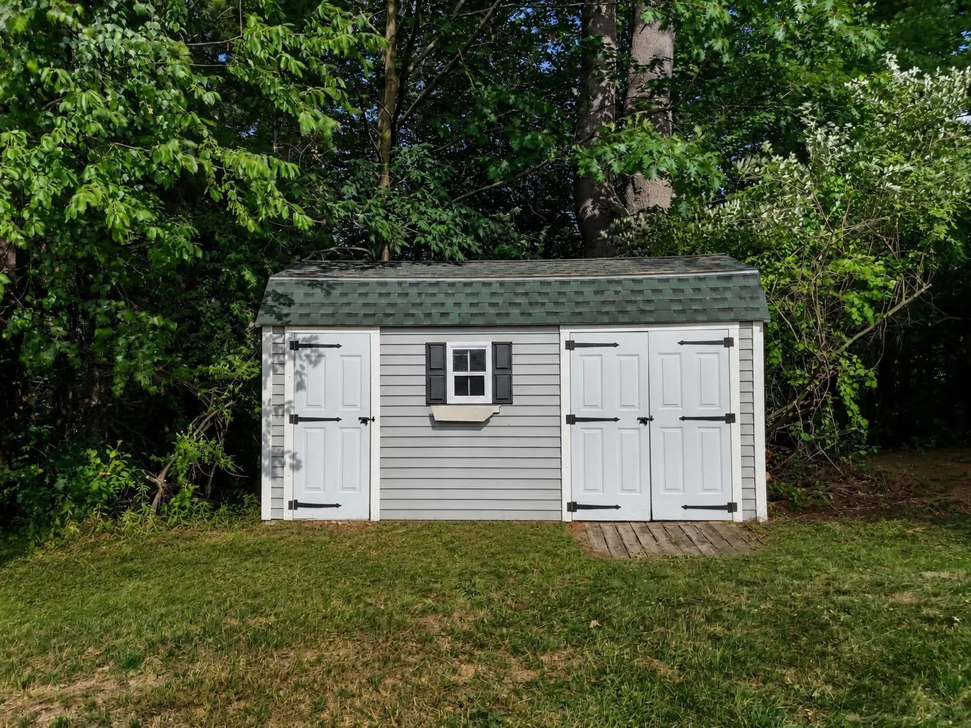 13 Brandy Circle Litchfield NH 03052