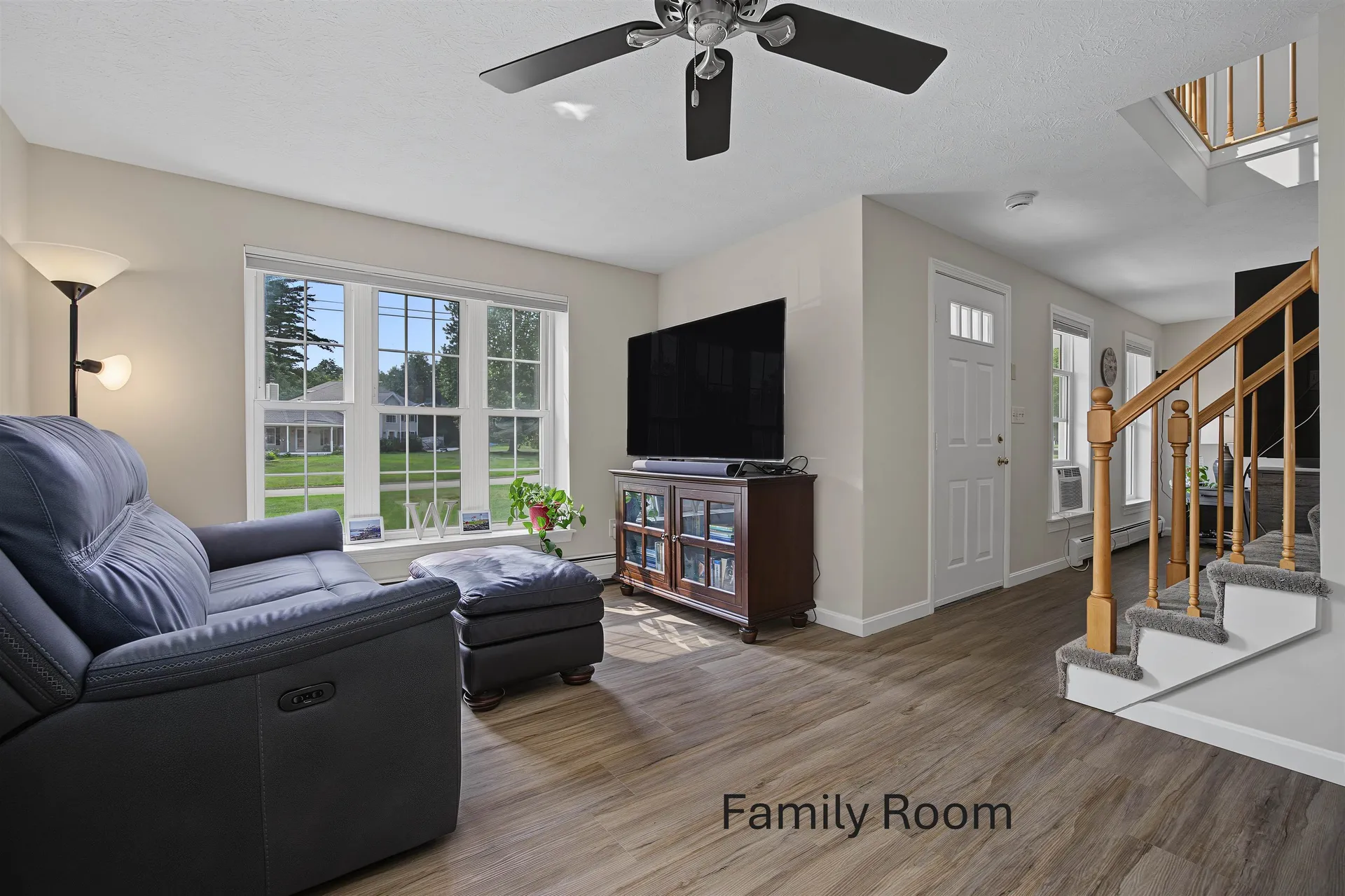13 Brandy Circle Litchfield NH 03052