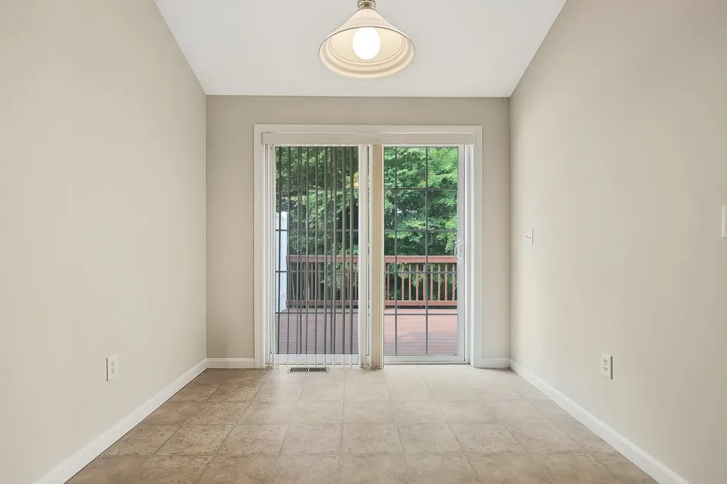 35 Forrest Street Hampstead NH 03826