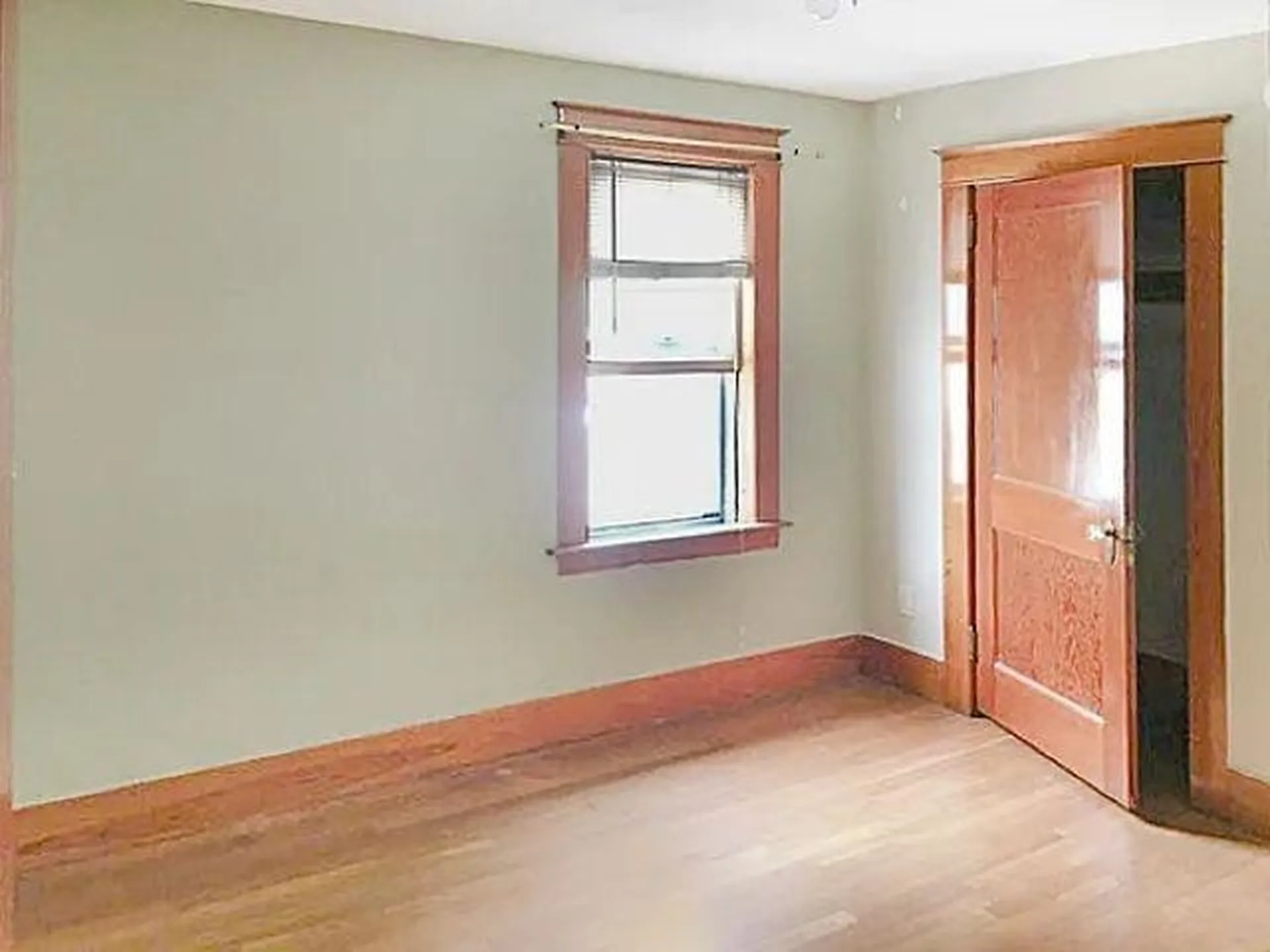 72 Palm Street Nashua NH 03060