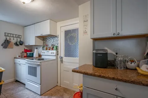 72 Palm Street Nashua NH 03060