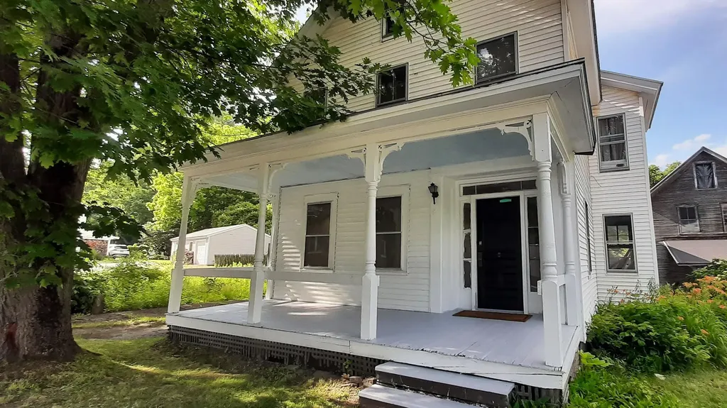 2055 & 2071 Main And 28 Pleasant Street Cavendish VT 05142