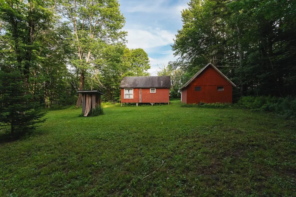 246 Mann Road Wilmington VT 05363