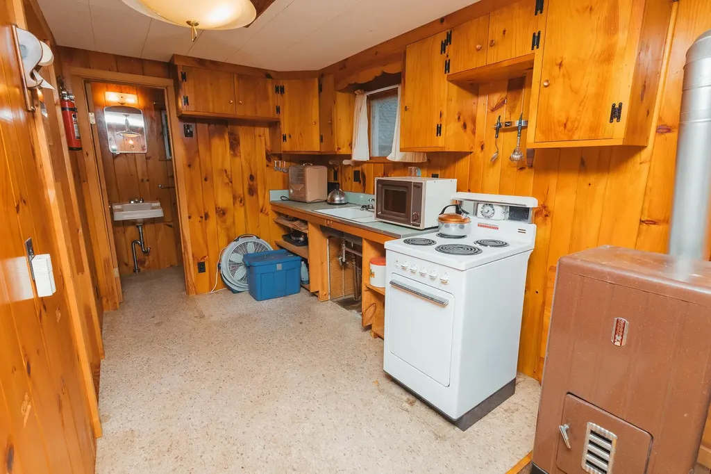 246 Mann Road Wilmington VT 05363