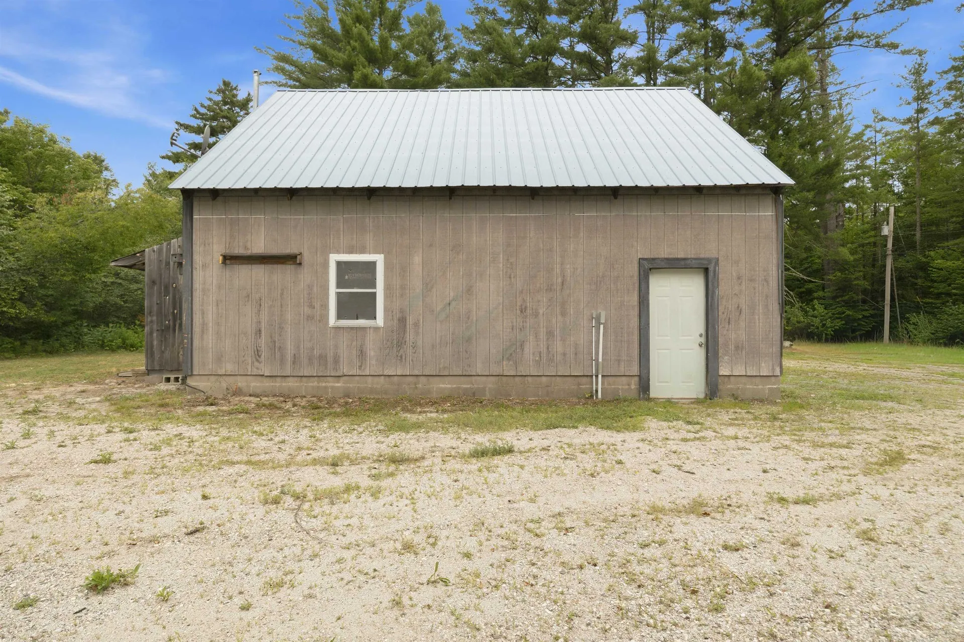 60 Slab City Road Grafton NH 03240
