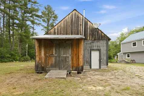 60 Slab City Road Grafton NH 03240