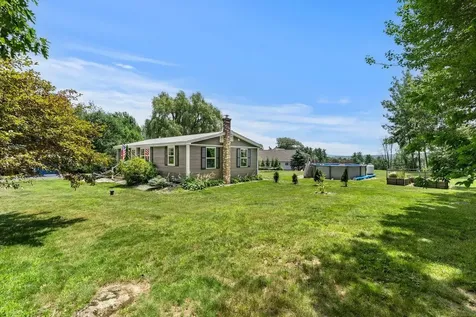 16 Finn Hill Drive New Ipswich NH 03071