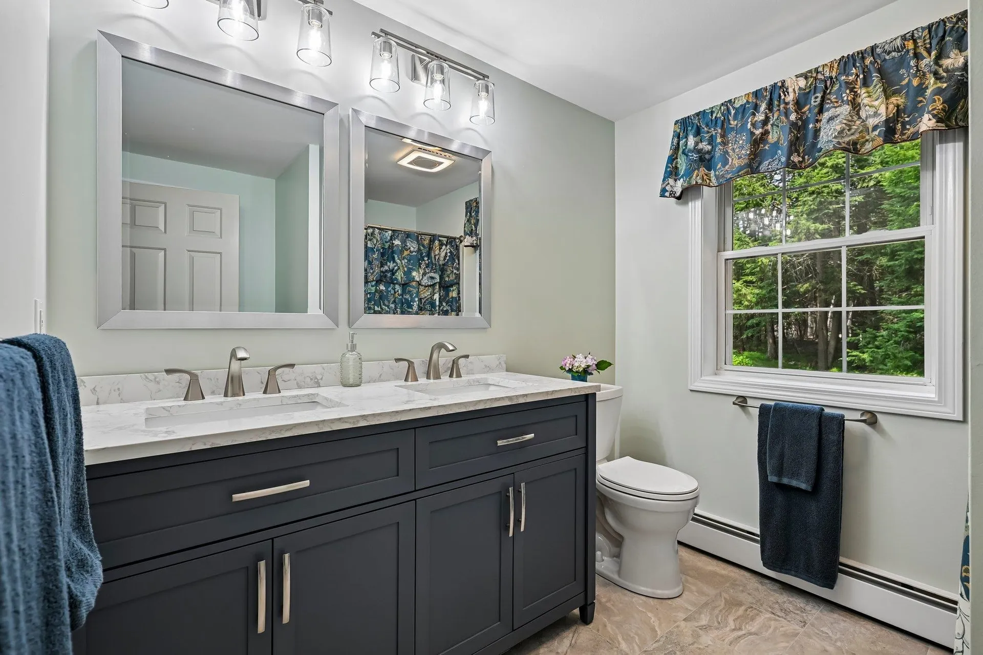 15 Emerald Drive Danville NH 03819