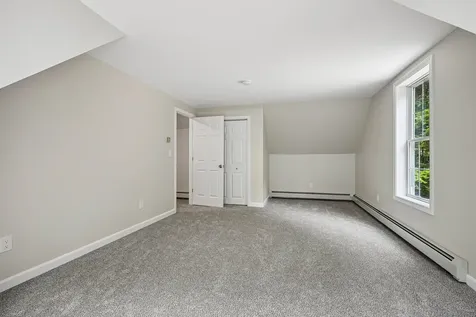 15 Emerald Drive Danville NH 03819