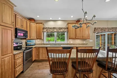 15 Emerald Drive Danville NH 03819