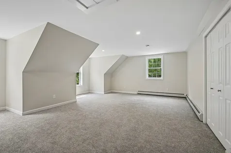 15 Emerald Drive Danville NH 03819