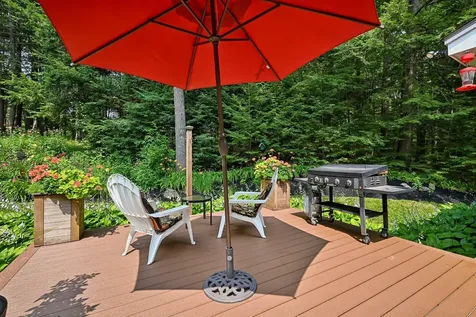 15 Emerald Drive Danville NH 03819
