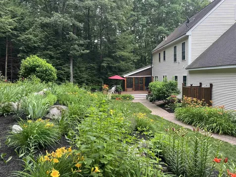 15 Emerald Drive Danville NH 03819