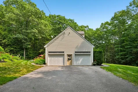 15 Emerald Drive Danville NH 03819