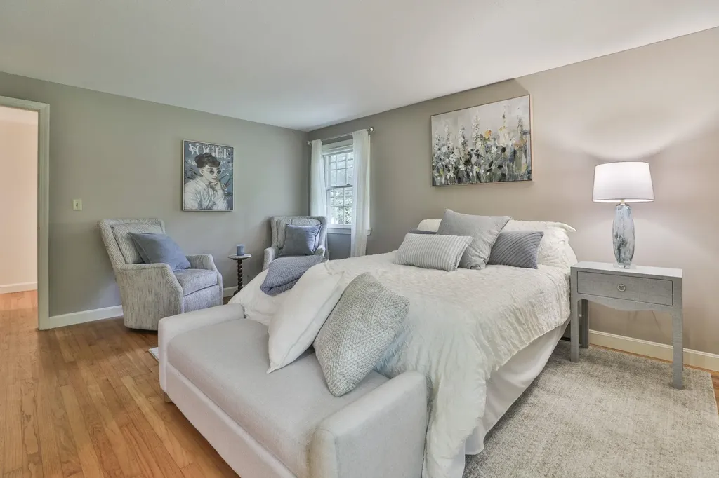 24 Cricket Hill Drive Amherst NH 03031