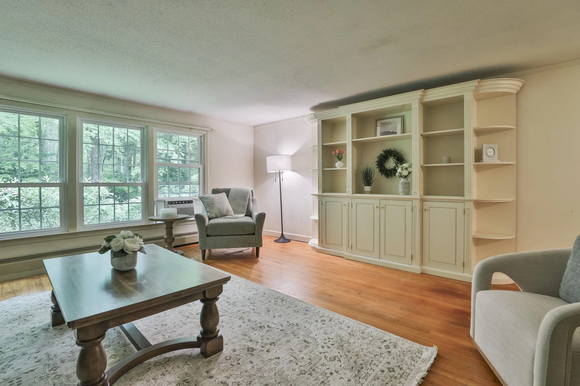 24 Cricket Hill Drive Amherst NH 03031