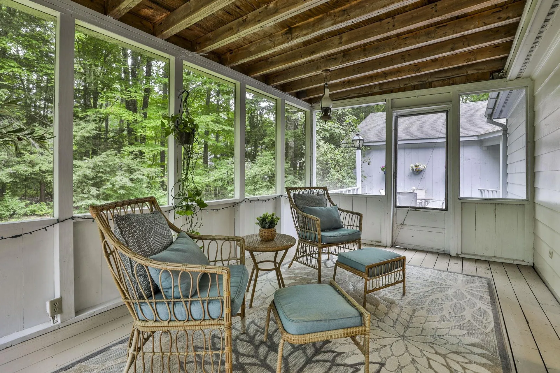 24 Cricket Hill Drive Amherst NH 03031