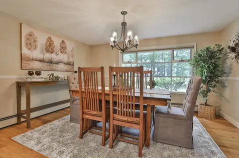 24 Cricket Hill Drive Amherst NH 03031