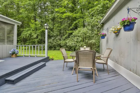 24 Cricket Hill Drive Amherst NH 03031