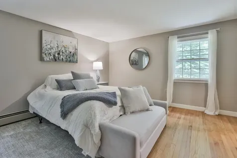 24 Cricket Hill Drive Amherst NH 03031
