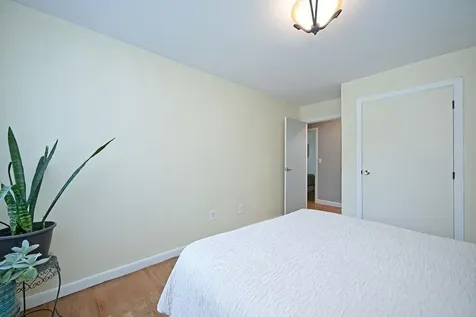 148 Brunelle Avenue Manchester NH 03103