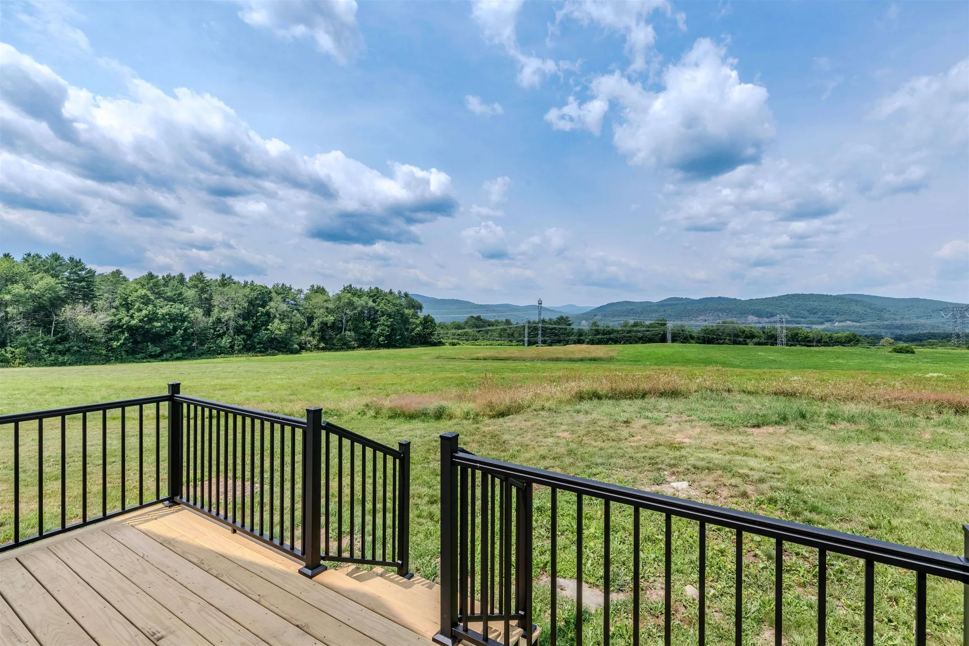 1875 Coppermine Road Monroe NH 03771