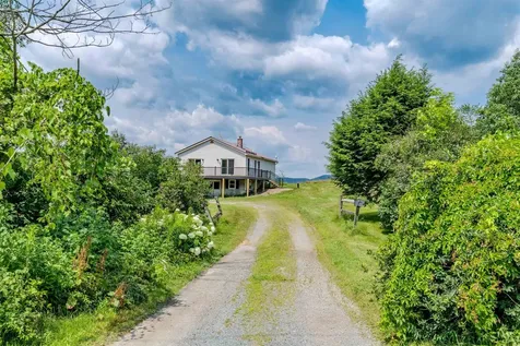 1875 Coppermine Road Monroe NH 03771
