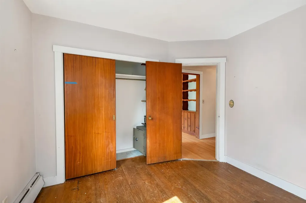 3 Pond Street Newmarket NH 03857