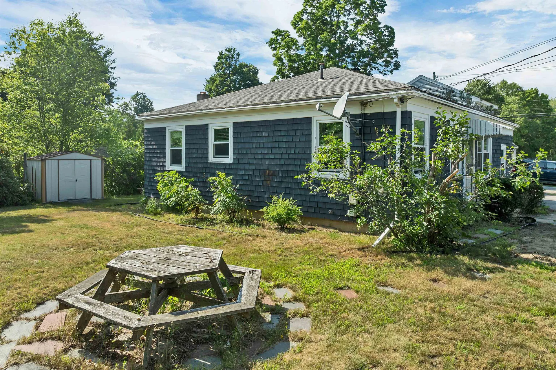 3 Pond Street Newmarket NH 03857