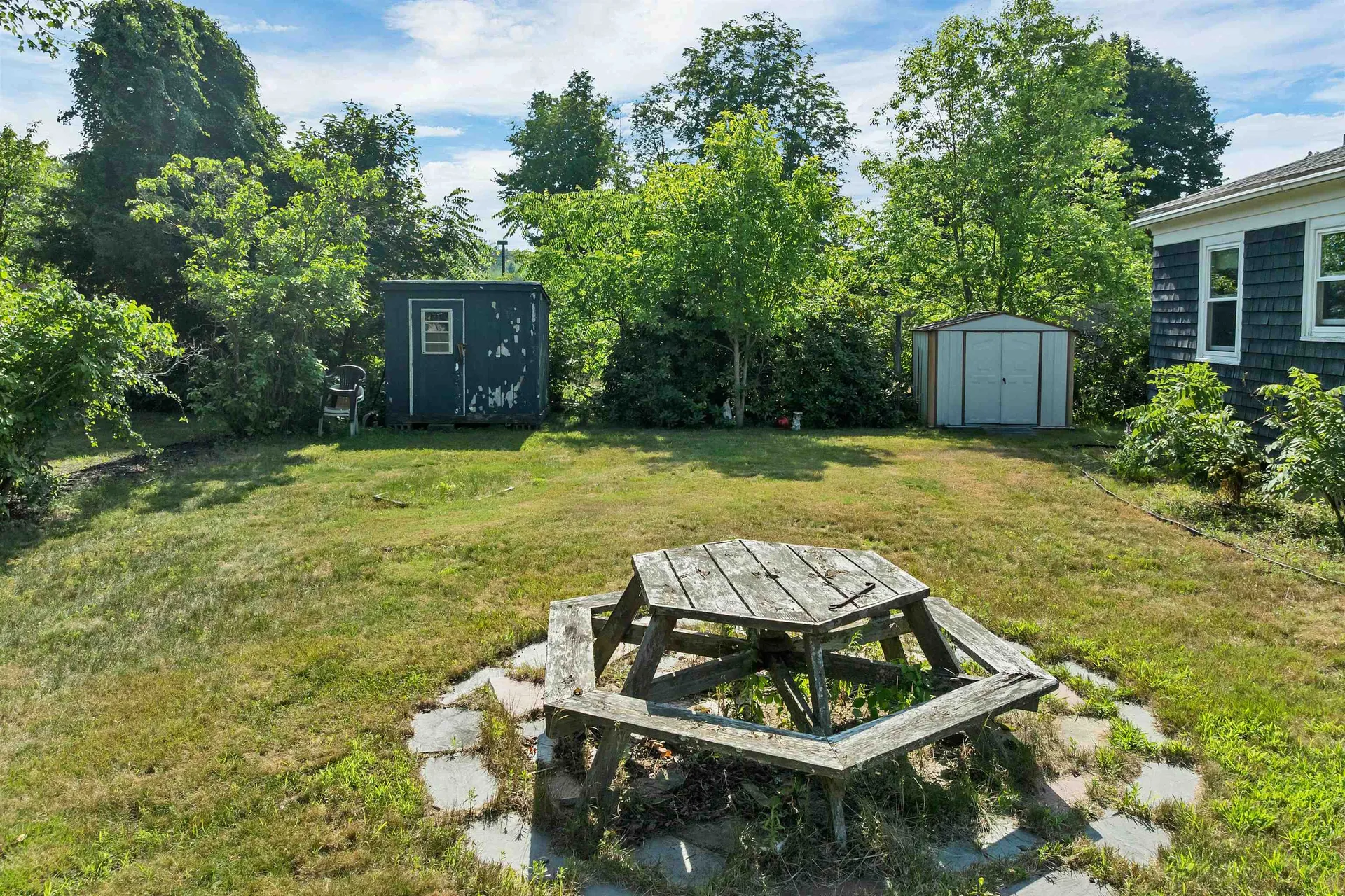 3 Pond Street Newmarket NH 03857