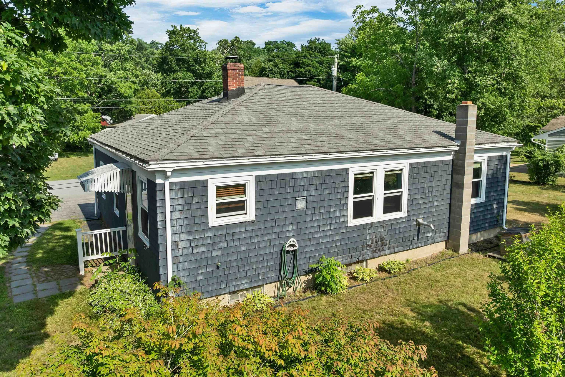 3 Pond Street Newmarket NH 03857
