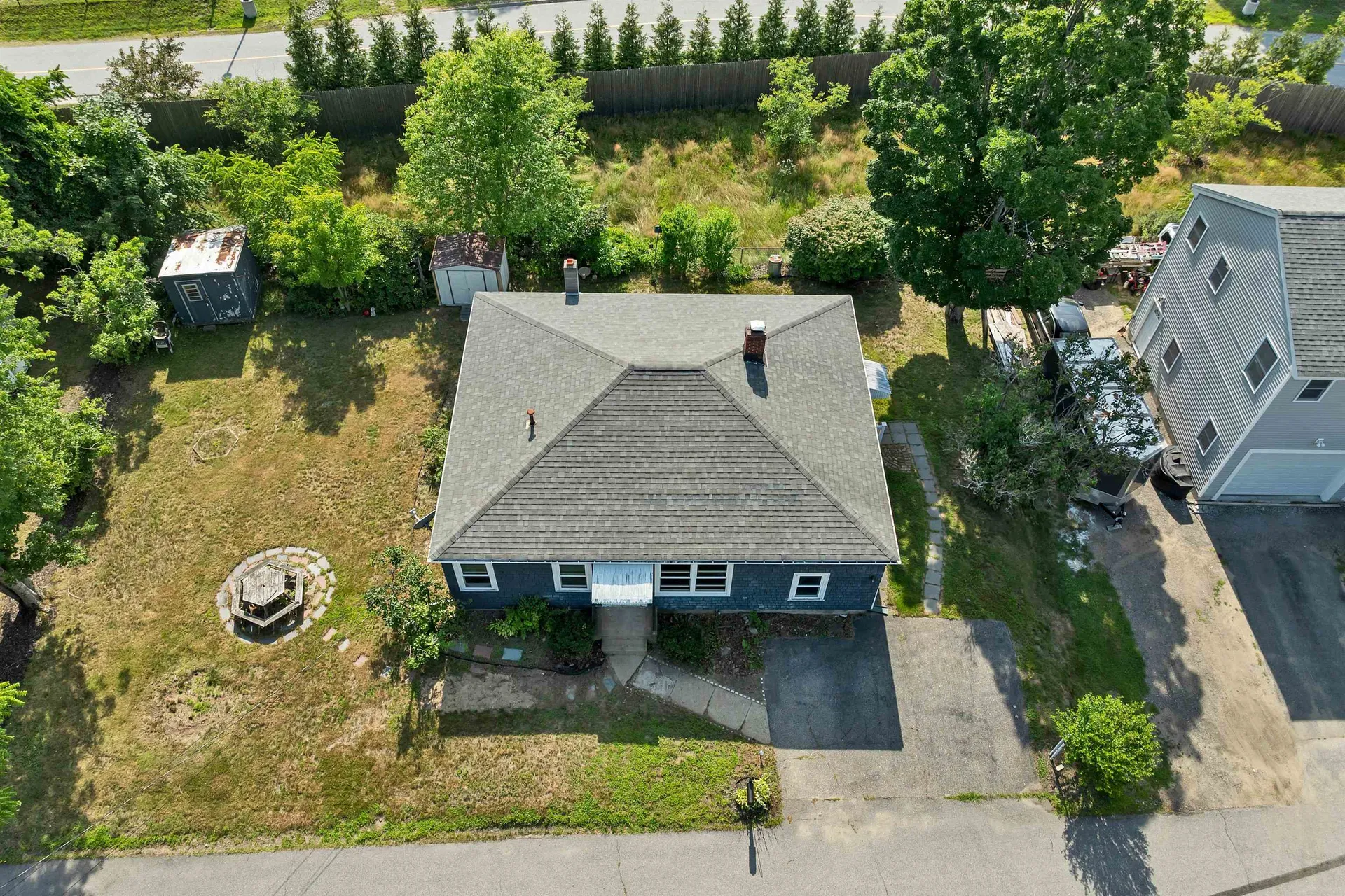 3 Pond Street Newmarket NH 03857