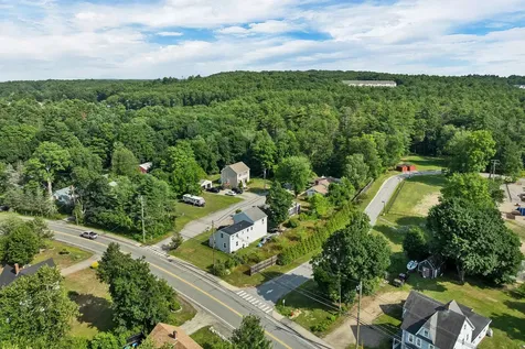 3 Pond Street Newmarket NH 03857