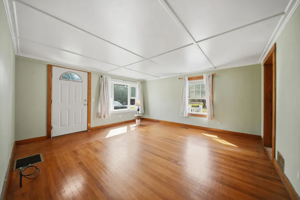 158 Milton Road Rochester NH 03868