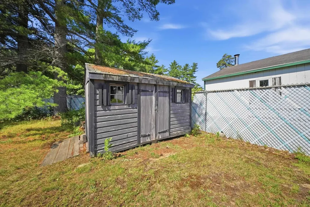 158 Milton Road Rochester NH 03868