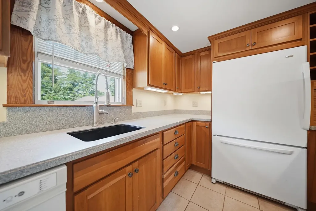 158 Milton Road Rochester NH 03868
