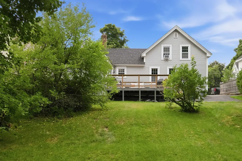 72 Franklin Street Concord NH 03301