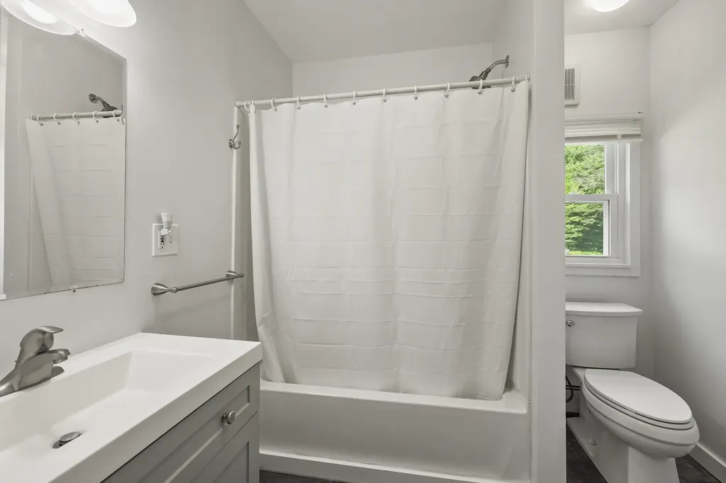141 Williams Road Readsboro VT 05350